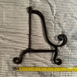 Metal Picture Holders or Plate Stands, Set of 2